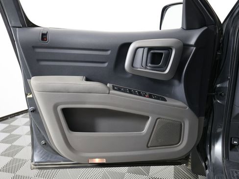 Used 2011 Honda Ridgeline RTL image 12