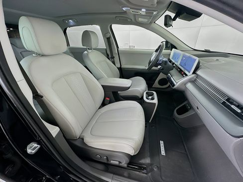 Used 2024 Hyundai Ioniq 5 Limited RWD image 31