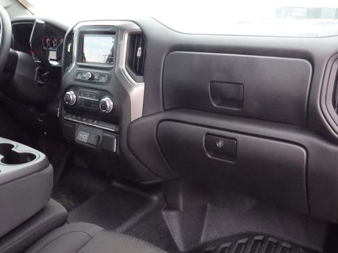 New 2025 GMC Sierra 1500 Pro w/ Pro Value Package image 9