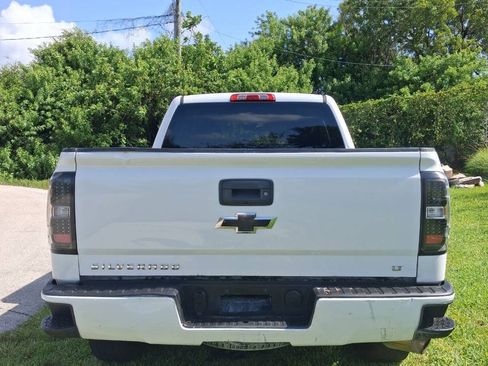 Used 2018 Chevrolet Silverado 1500 LT RWD image 7