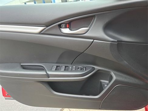 Used 2020 Honda Civic Sport image 13
