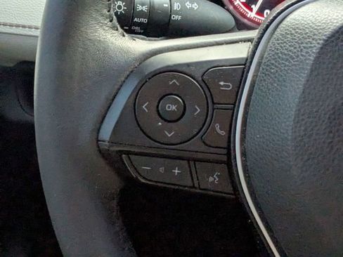 Used 2023 Toyota RAV4 XLE Premium image 23