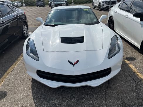 Used 2017 Chevrolet Corvette Stingray Coupe w/ Carbon Flash Badge Package RWD image 22
