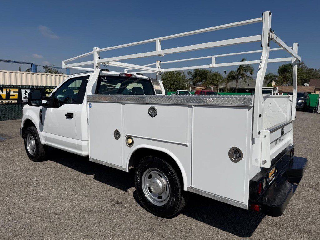 Used 2021 Ford F250 XL w/ Power Equipment Group RWD image 9