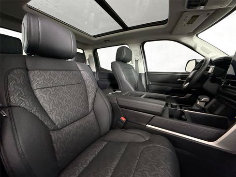 Used 2023 Toyota Tundra Limited w/ Power Package AWD/4WD image 41