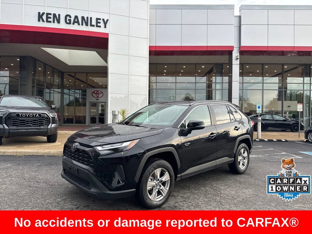 Certified 2025 Toyota RAV4 XLE AWD/4WD image 1