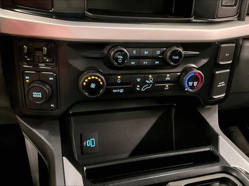 Used 2023 Ford F350 XLT AWD/4WD image 30