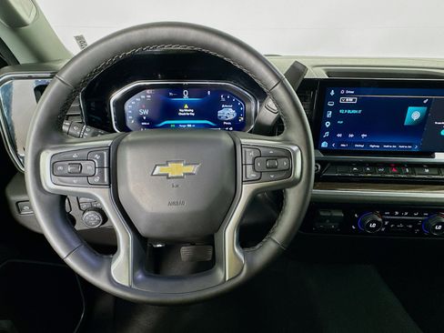 Used 2026 Chevrolet Silverado 1500 RST RWD image 10