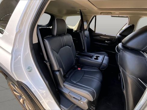 Used 2025 Honda Pilot Elite image 19
