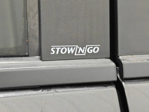 Used 2012 Dodge Grand Caravan SXT FWD image 48