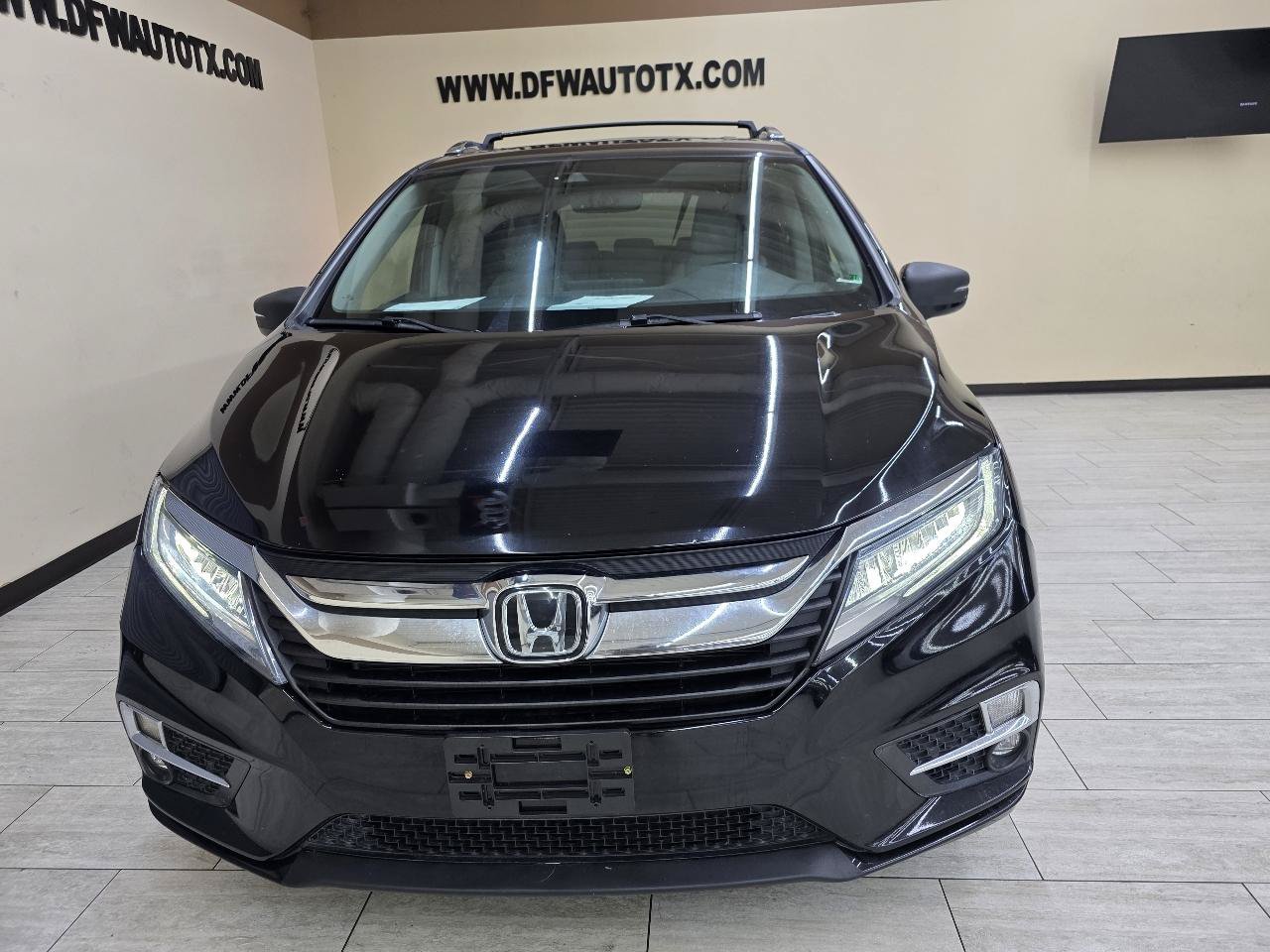 Used 2018 Honda Odyssey Elite image 3