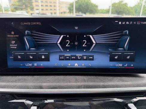 Certified 2026 BMW X7 xDrive40i AWD/4WD image 33