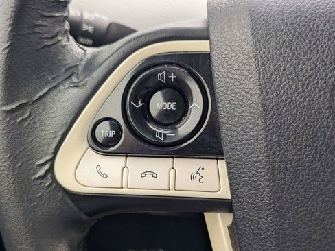 Used 2017 Toyota Prius Three w/ Advanced Technology Package FWD image 26