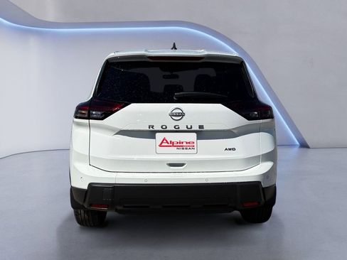 New 2026 Nissan Rogue S image 4