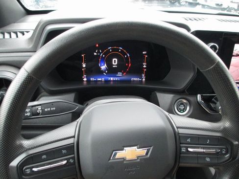 Used 2023 Chevrolet Colorado W/T image 24