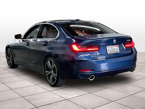 Used 2024 BMW 330i Sedan w/ Convenience Package RWD image 13