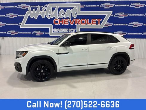 Used 2023 Volkswagen Atlas Cross Sport SEL R-Line AWD/4WD image 1