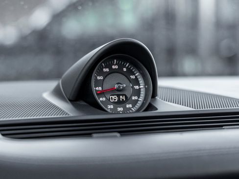 Used 2020 Porsche Panamera GTS image 28