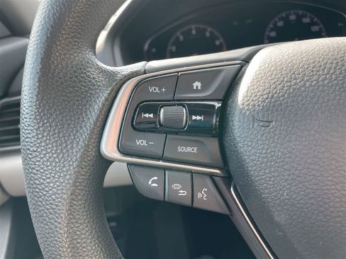 Used 2019 Honda Accord LX image 33