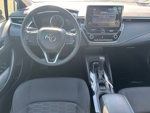 Used 2022 Toyota Corolla SE image 23