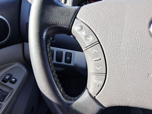Used 2010 Toyota Tacoma PreRunner RWD image 33