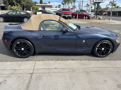 Used 2003 BMW Z4 2.5i RWD image 9