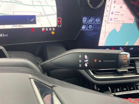 Used 2024 Chevrolet Equinox EV RS image 37