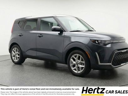 Used 2025 Kia Soul LX w/ LX Technology Package