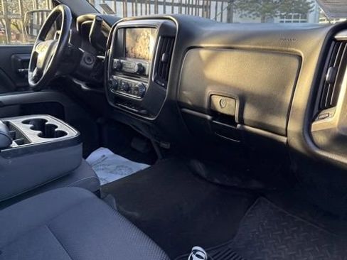 Used 2018 Chevrolet Silverado 1500 LT w/ All Star Edition image 8