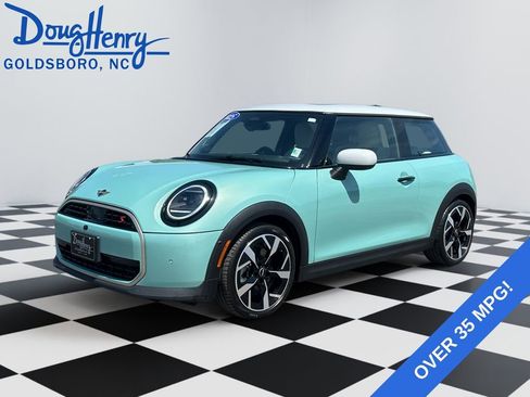 Used 2025 MINI Cooper S FWD image 1
