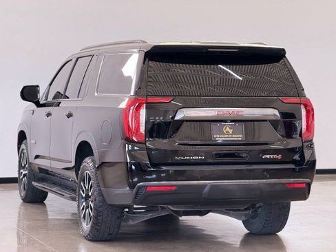 Used 2022 GMC Yukon XL AT4 AWD/4WD image 5