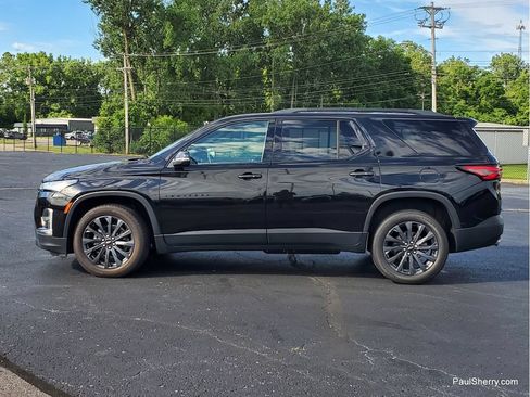 Used 2022 Chevrolet Traverse RS FWD image 12