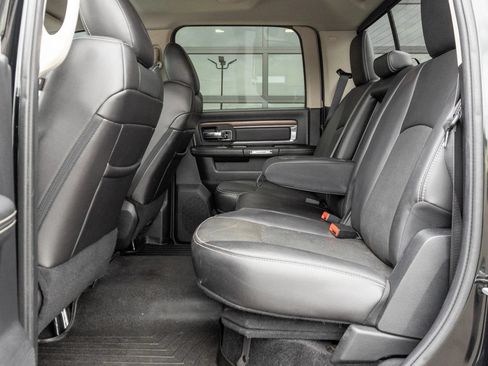 Used 2016 RAM 2500 Laramie AWD/4WD image 18