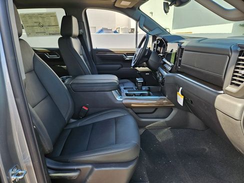 New 2026 Chevrolet Silverado 1500 LT Trail Boss AWD/4WD image 17