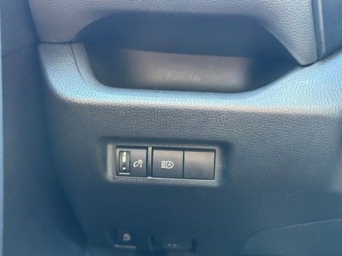 Certified 2023 Toyota RAV4 XLE AWD/4WD image 30