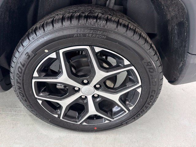 Used 2024 Jeep Compass Limited AWD/4WD image 7