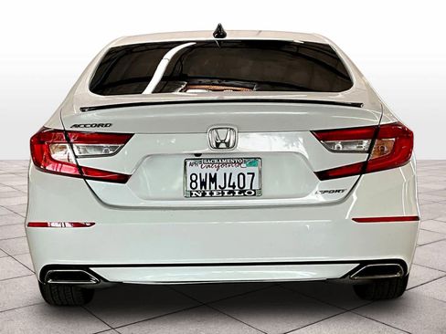 Used 2021 Honda Accord Sport image 6