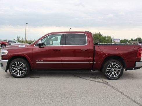 Used 2025 RAM 1500 Limited AWD/4WD image 8