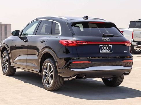New 2026 Audi Q5 Premium AWD/4WD image 6