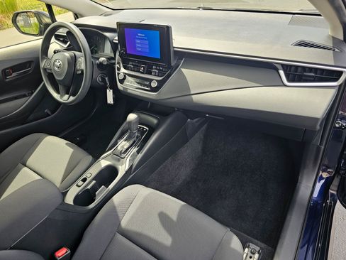 Used 2024 Toyota Corolla LE FWD image 10
