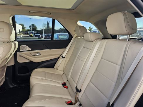 Used 2023 Mercedes-Benz GLE 450 4MATIC image 8