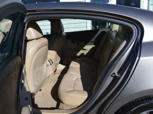 Used 2010 Buick LaCrosse CXL image 14