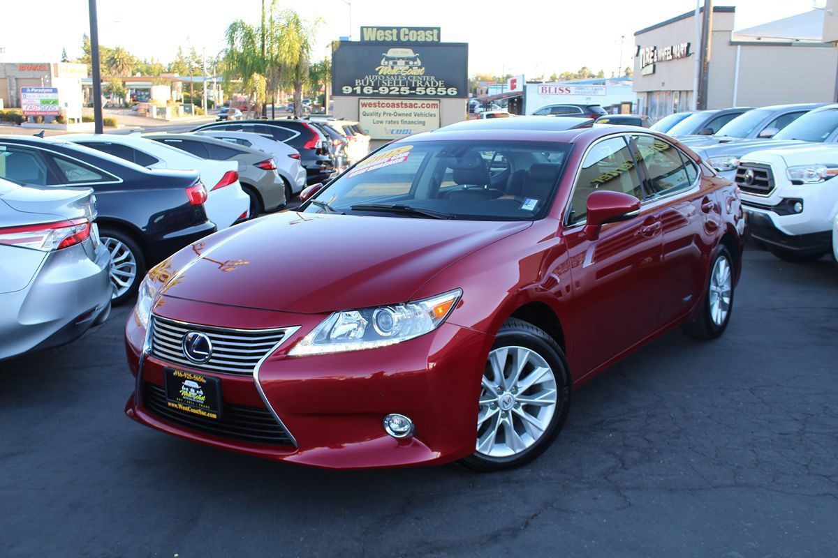 Used 2015 Lexus ES 300h w/ Navigation System Package FWD image 43