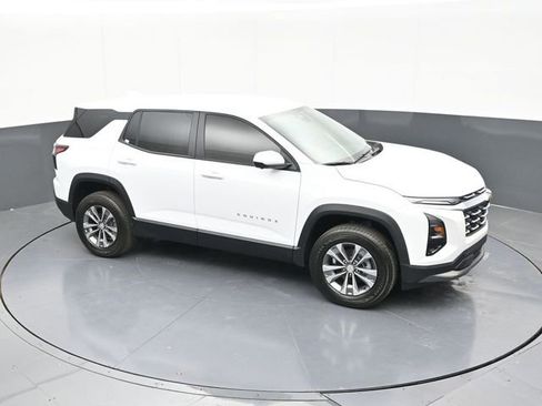 New 2026 Chevrolet Equinox LT w/ Safety and Technology Package FWD image 67