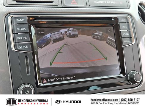 Used 2017 Volkswagen Tiguan S FWD image 28
