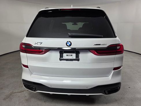 Used 2022 BMW X7 xDrive40i w/ M Sport Package image 5