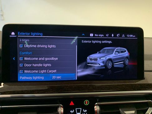 Used 2023 BMW X3 xDrive30i w/ Premium Package w/ZPA AWD/4WD image 39