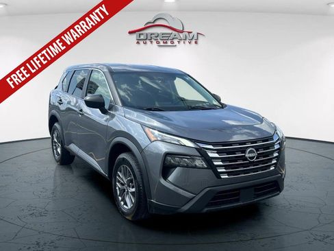 Used 2024 Nissan Rogue S AWD/4WD image 1