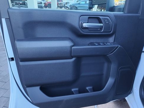 New 2026 GMC Sierra 2500 Pro w/ Convenience Package image 15