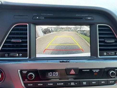 Used 2017 Hyundai Sonata Limited FWD image 20